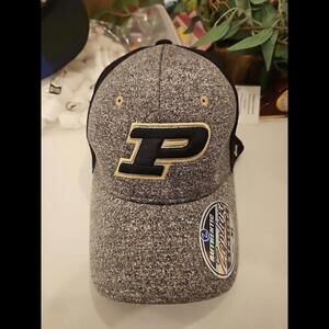 PURDUE BOILERMAKERS ZEPHYR UNISEX ADULT STRETCHY GRAY/BLACK HAT: SIZE XL